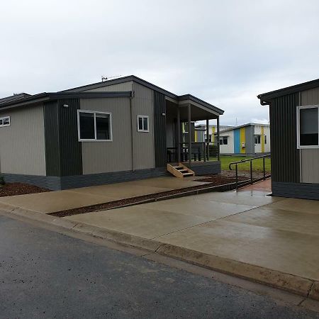Nrma Victor Harbor Beachfront Holiday Park Exteriör bild