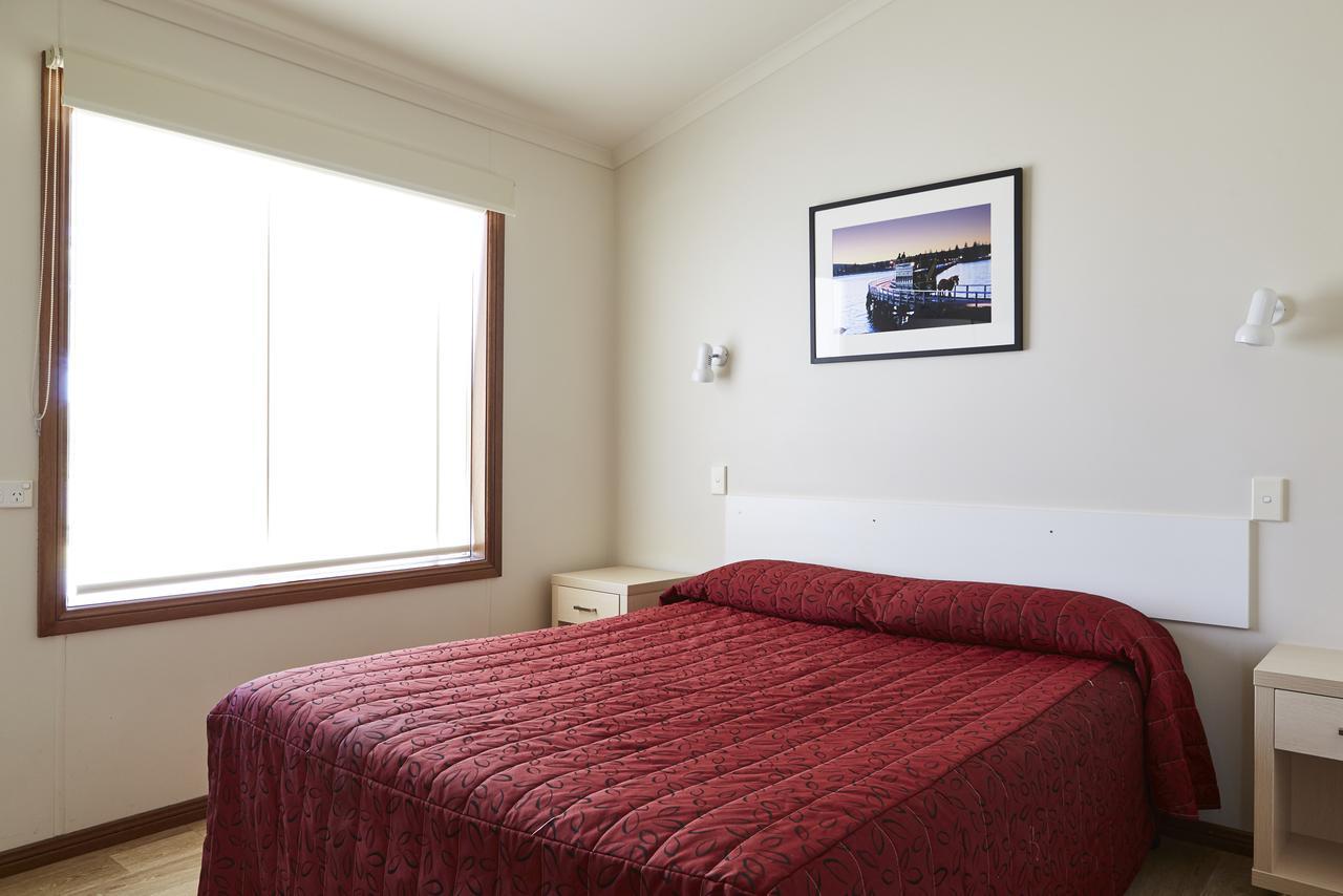 Nrma Victor Harbor Beachfront Holiday Park Exteriör bild