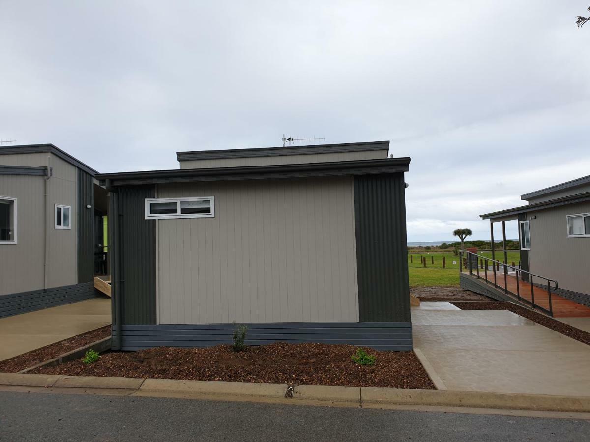Nrma Victor Harbor Beachfront Holiday Park Exteriör bild